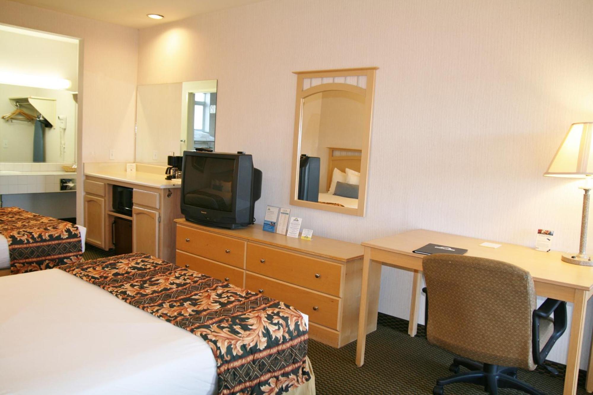 Days Inn By Wyndham Rocklin/Sacramento Dış mekan fotoğraf